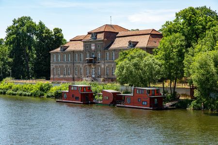 Schloss Plaue bei Brandenburg an der Havel